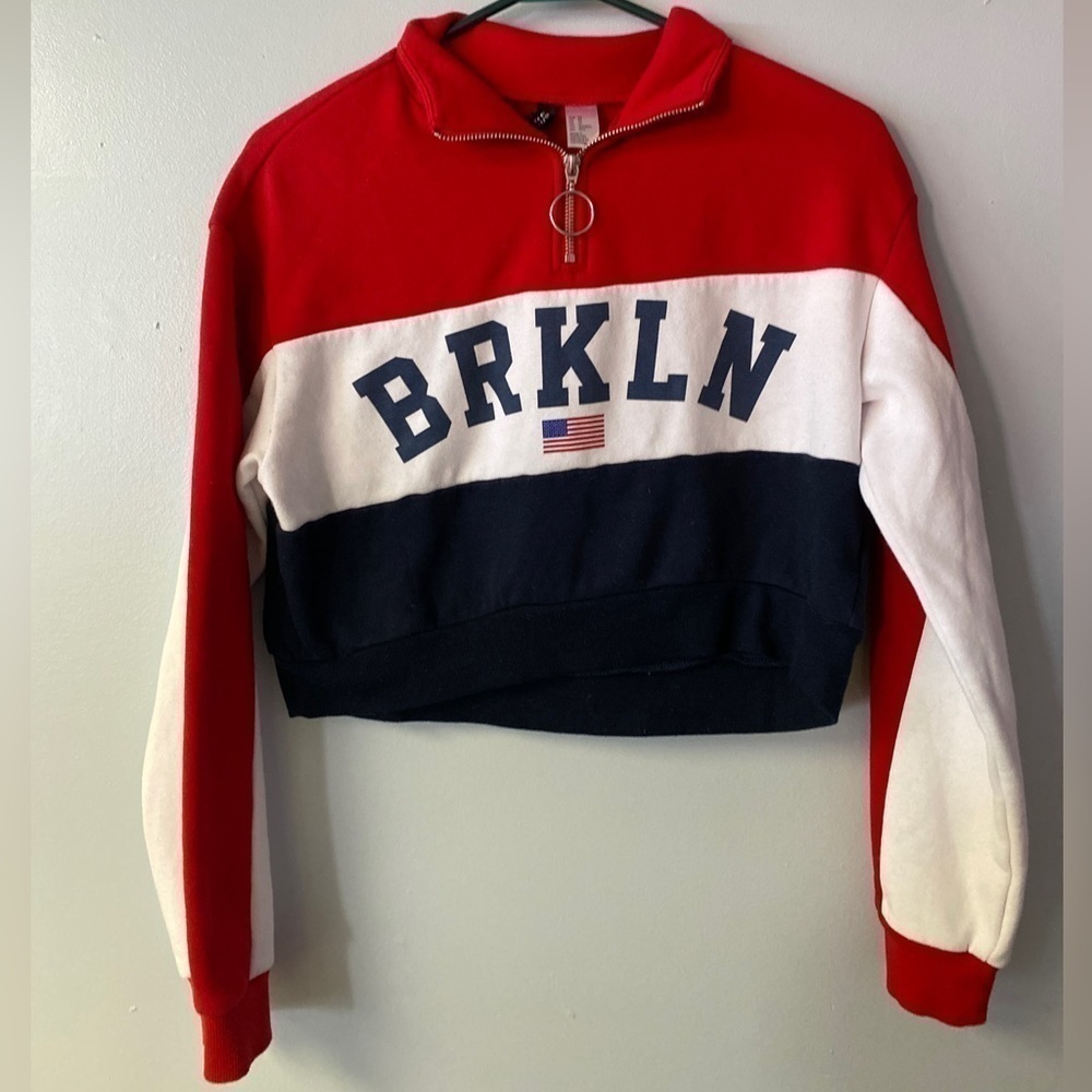 🚨CLEARANCE 0124-27 BRKLN Graphic Sweatshirt